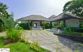 HP-UH03 Villa Modern 2 kamar, SHM, di Umeanyar