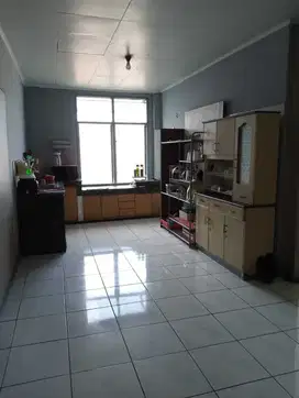 Rumah dan Kantor Strategis Pusat Kota di Sayap Riau Bandung