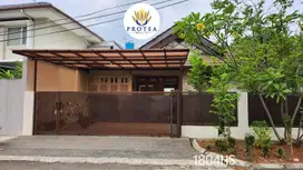 Dijual Rumah Strategis, Bisa untuk Kantor/Usaha Di BSD Timur