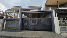 Rumah Baru Furnish Ada Kolam Renang Area Kalasan Dekat Exit Tol