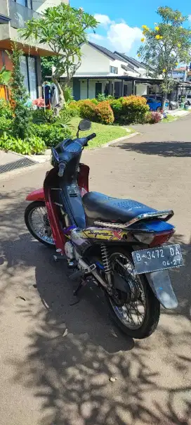 Jual motor supra X 2002 Tangan Pertama