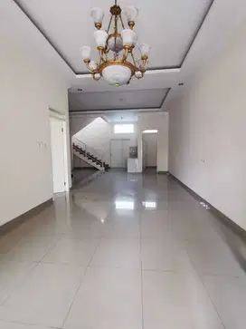 Rumah 2 Lantai Strategis Cocok Untuk Kantor di Turangga Bandung