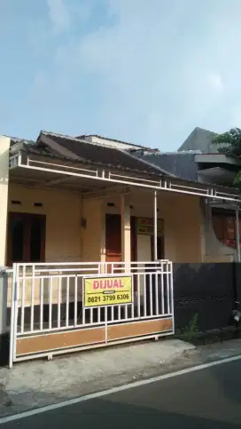 Dijual Rumah Tengah kota Karanganyar
