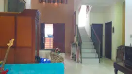 Rumah Dalam Komplek Luas Tanah 187m2 Area Ampera Raya Pekayon, Jakarta