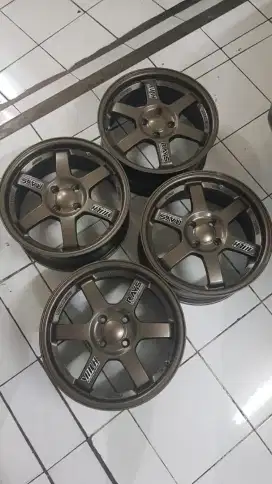 JUAL MURAH 4 VELG MONOKROM R16