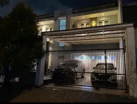 Dijual Rumah Di Dian Istana Park Avenue