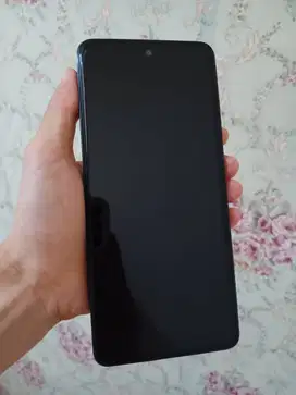 Techno pova 5 8/256GB