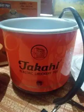 Takahi electric pot (slowcooker) 0.7 L