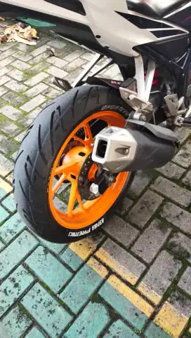Yg mau gedein ban blakang ayo tukar tambah sportivo msh lumayan bagus.