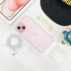 Iphone 15 256gb pink ex ibox gransi panjnag  jual cepet aja !!