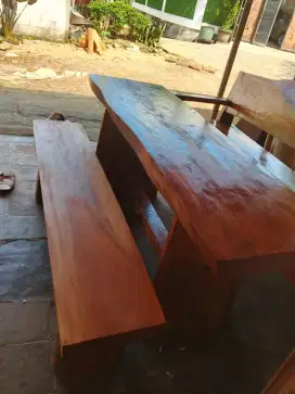 MEJA makan antik teras