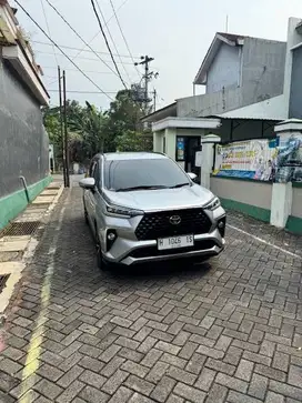 Toyota Veloz 2023 an Sendiri