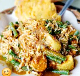 GENDAR  Pecel  &  Lontong  Pecel