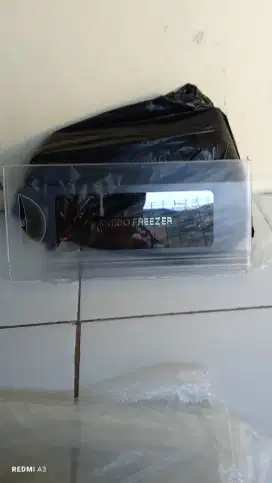 Tutup freezer kulkas Polytron