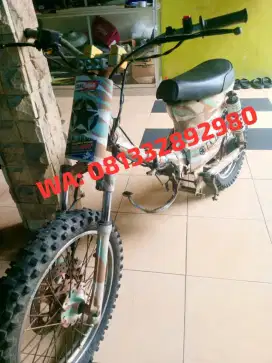 BODY SET HONDA C70