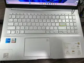 laptop asus vivobook oled i5 gen 11 512gb ram 8gb mulus