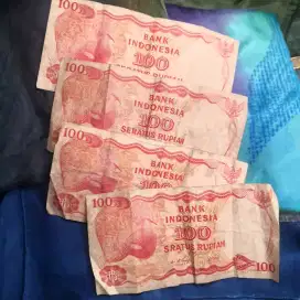 Paket uang kertas 100 rupiah 1984 nomer seri apik