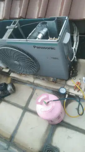JASA SERVICE AC PANGGILAN BONGKAR PSANG AC KULKAS DAN LAIN NYA