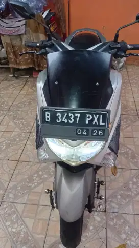 Yamaha nmax 2016 non abs