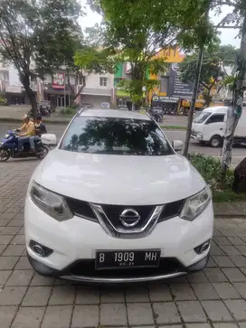Nissan X-Trail 2015 Bensin