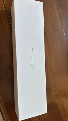 Di jual apple watch series 4