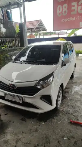 New sigra M 2023 km 10rbuan mulus jok plastikan bisa dp 5juta