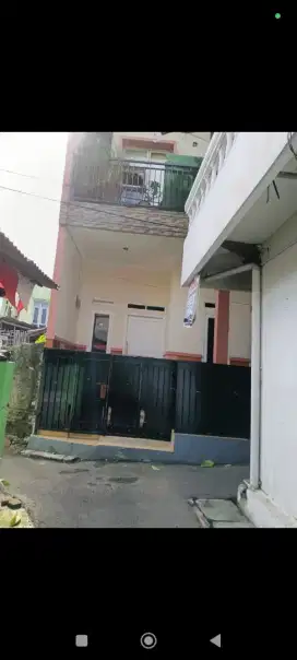 Dijual rumah 3 lantai murah dan cepat
