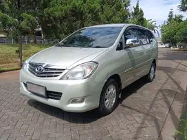 Innova V lux diesel matic 2010 2011