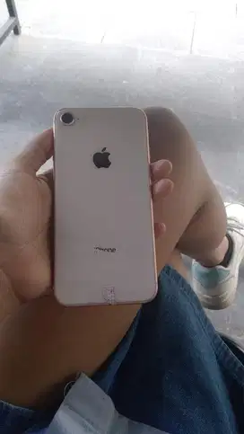IPHONE 8 64 GB nego tipis