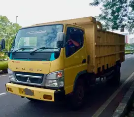 Truk Mitsubishi Canter SHDX 75 FE