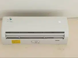 DIJUAL AC GREE 1/2 PK BEKAS -TIPE GWC-05MOO5S/I KONDISI MASIH BAGUS