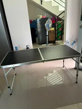 Meja lipat portabel kaki stainless baru pakai 1 bulan