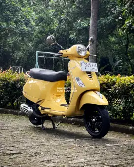 JUAL MURAH VESPA LX 125 IGET 2019 KUNING GLOSSY