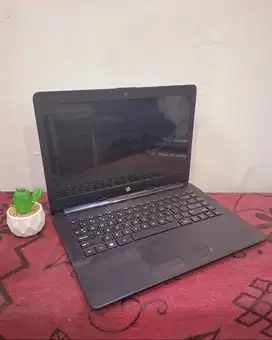 LAPTOP Hp 14 Amd a4-9125 all normal