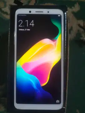 Oppo F5 4/32 GB Bekas Pemakaian, Matraman Jakarta Timur.