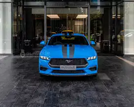 FORD MUSTANG ECOBOOST - GRABBER BLUE 2025