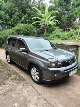 Dijual X-Trail Matic