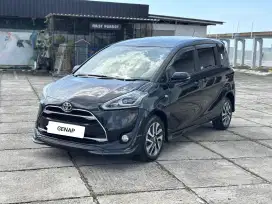 TOYOTA SIENTA Q CVT 2016 KM 59RB ANTIK