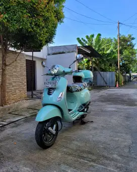 Vespa Batik LX125 i-get Special Edition