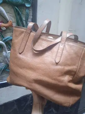 TAS FOSSIL kulit... dinegoin aja