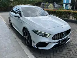 Mercedes Benz A200 2022 - Turbo Elegan, Siap Pakai!