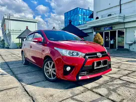 Toyota Yaris 1.5 G AT 2015 Merah Servis Record Tangan 1 Siap Pakai