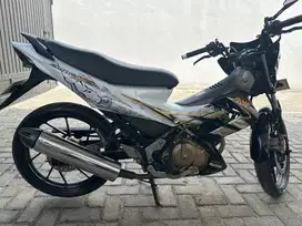 Suzuki satria f