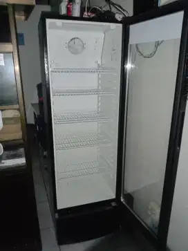 Showcase RSA 5 rak jumbo