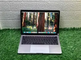 MacBook Pro 13 inch 2017 CTO TouchBar RAM 16-512 GB iBOX LikeNew