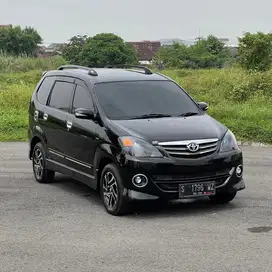 AVANZA 1.5 S AT 2010 - RECORD AUTO 2000