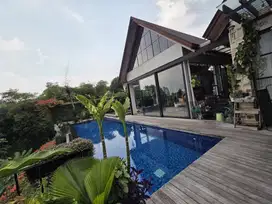 DIJUAL VILLA MEWAH DAGO BANDUNG  BANGUNAN MANDIRI, rancangan Arsitek
