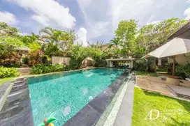 FREEHOLD BOUTIQUE VILLA AND SPA IN JIMBARAN