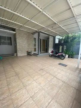 Dijual rumah di Cluster Cattlyea. Banjar wijaya