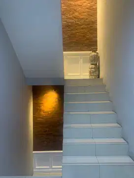 DIJUAL RUMAH KOSAMBI BARU UK 6X16.5m2 FURNISH JAKBAR